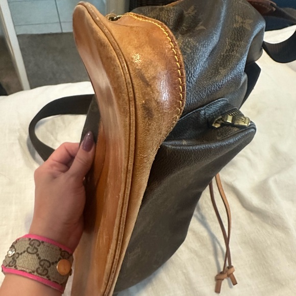 Louis Vuitton Montsouris GM backpack - Picture 4 of 15